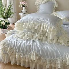 YICKYUE - Lyocell Fiber Summer Quilt Romantic Lace Ruffles Princess Bedding Set Soft Silky Summer Comforter Blanket With 2 pillowcase 4Pcs