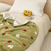 Yickyue Cartoon Cute Bear Blanket Baby Plush Warm Skin Blanket Nap Shawl Air Conditioning Blanket For Sofa Bed Fluffy Home Textile