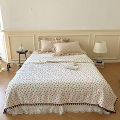 Yickyue Summer Quilt Thin Quilt Printed Cotton Cherry Flowers Pompons Comforter Soft Bedspreads Air Condition Blanket Double Size