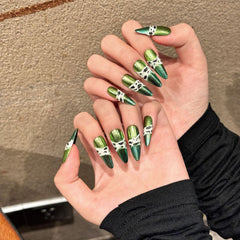 YICKYUE - 10Pcs Handmade Shiny Green Mirror Y2K Press on Nails Long Stiletto False Nails Fake Nails Glitter Snake Designs Almond Nails