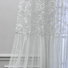 YICKYUE - White Lace 3D Rose Curtains Splicing with Romantic Mesh Wrinkle Tulle Curtain for Bedroom Creative Wedding Background Decoration