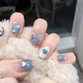 Short 24pcs Professional Fake Nails Sky Blue Cloud Acrylic Nail Tips Heart Decal Press On Nails Full Cover Manicure Z1347