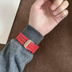 Case+Strap For Apple Watch Band 41mm 45mm 44mm 40mm 42mm 38mm Silicone Accessories Belt Bracelet For Iwatch Serie 7 6 SE 5 4 3