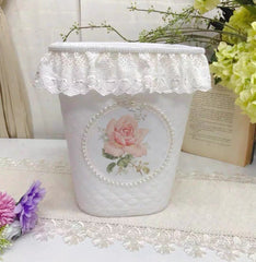 Yickyue Desktop Small Trash Can Home Office Garbage Storage Bucket French Girl Style Home Decor Trash Bins Pink Sundry Storage Baskets