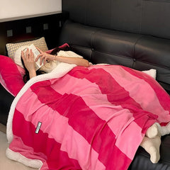Yickyue Fashion Stripe Blanket Thicken Fluffy on Sofa Blankets Winter Warm Bed Cover Comfortable Blankets Girl Bedroom Decoration
