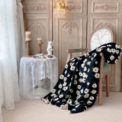YICKYUE - Retro Wool Blended Blanket Elegant Daisy Embroidery Comfor Office Nap Blanket Home Sofa Cover Velvet Blanket Portable Bedding