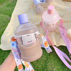 Kawaii 630ml Bear Bucket Plastic Water Bottle Creative Cute Shaker Sport Gourd Milk Cartoon Drinking Cups For Girls Children