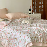 Yickyue Summer Cool Quilt Soft and Cool Blanket Washable Quilt Ice Silk Air Conditioning Satin Single Double Bedroom Bed Thin Quilts
