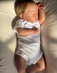 47 CM 3D-Paint Skin Soft Silicone Reborn Boy Baby Doll Toy For Girl Like Real 19 Inch Cloth Body Sleeping Alive Dress Up Boneca