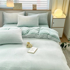 Yickyue New three-dimensional carved milk velvet four piece set, winter thickened and warm flannel bed sheet and quilt cover
