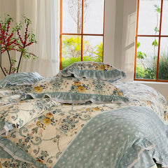 Yickyue 100% Cotton Blue Pastoral Style Flowers Printed Duvet Cover Ultra Soft Lace Ruffle edge Bedding Sets Bed Sheet 2Pillowcases 4pcs