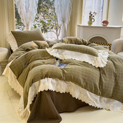 YICKYUE - 2025 Korean Vintage Lace Bedding Set - 4PC Checkered Cotton w/ Romantic Trim | Barefoot Sleep Collection
