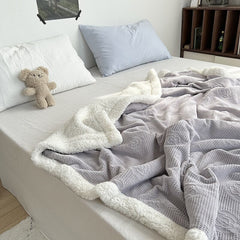 Yickyue Milk Velvet Imitation Wool Embossed Blanket Double Layer Thicken Blankets for Autumn Winter Comfortable Warm Blanket Comforters