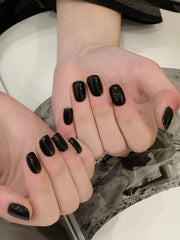YICKYUE - 1pc 15ml Pure Black Gel Nail Polish Starter Pure Soak Off No Wipe Nail Gel Polish Suitable For All Seasons