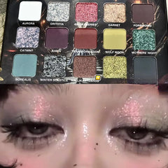 YICKYUE - Purple Chameleon 15 Color Eyeshadow Palette Shimmer Glitter Matte Metallic Halloween Makeup Look Eye Shadow Palette