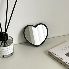 YICKYUE - 30pcs Mini Heart Makeup Mirror Simple Handheld Vanity Mirror Portable Student Dormitory Cosmetic Mirror
