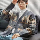 Hearujoy V-neck Knitted Sweater for Men Color Contrasting Closed Thread Coat Japanese Trendy Brand Versatile Cardigan Sweater for Men