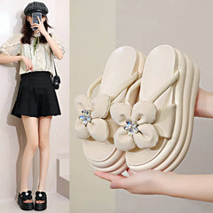 Hearujoy Chunky Platform Slides Slippers Women Rhinestone Flower Design Sandals for Women Thick Bottom Light Non-slip Beach Flip Flops