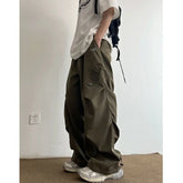 Hearujoy Extra Large Work Pants for Men with a Niche Design Sense Pleated Paratrooper Pants Rugged and Handsome Loose Straight Leg Casual