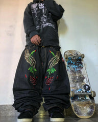 Hearujoy Goth Hip Hop Oversized Skull Embroidery Pattern Y2k Baggy Jeans New Men and Women Straight Black Jeans Retro Casual Denim Pants