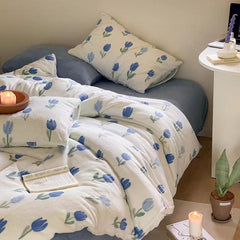 YICKYUE - Blue Tulip Velvet Bedding Set