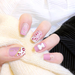 Christmas Deer Design with Glue False Nails Short Fashion Graffiti Leopard Square Fake Nails press on nail Sticker on nail Art