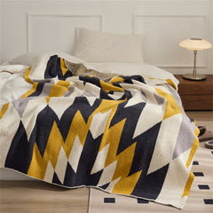 YICKYUE - Nordic-Style Half-side Velvet Blanket Geometric Bear Warm Nap Blanket Simple Knitted Sofa Blanket Bed End Blanket Home and Offic