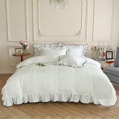 Yickyue Bedding Sets Luxury Girls French Manor Bed Line Cotton Quilted Ruffle Duvet Cover Bed Skirt with Pillowcase Bed Comforter Sets