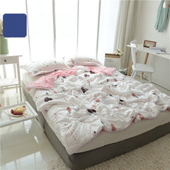 Cartoon Print Quilted Quilt Soft Comfortable Spring Summer Double Blanket Mechanical Wash Quilt Queen Size Adults Kids Comforter