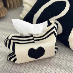 Yickyue Knit Plaid Heart Tissue Box Heart Knitting Cotton Thread Napkin Holder Tissue Bag Bedroom Kitchen Desktop Storage Napkins