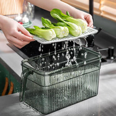 Yickyue Fridge Storage Organizer Plastic Storage Container Storage Box Kitchen Organizer Plastic Baskets Food Container with Drain Board