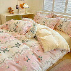 YICKYUE - Luxurious 4pcs Milk Fleece Bedding Set - Soft & Warm Floral Duvet Cover, Pillowcases, and Sheets for Cozy Autumn & Winter Comfort
