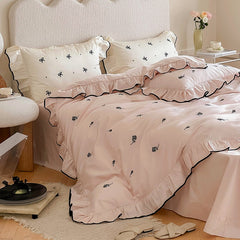 Yickyue Princess Style Embroidered Roses Bedding Set 300TC Cotton Bed Sheet Pillowcase Duvet Cover with Ruffles Queen King Size 4pcs