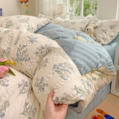 YICKYUE  -  Pastel Blue Flowers Print Bedding Set
