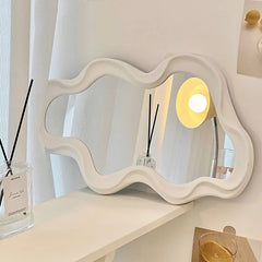 YICKYUE  -  Table Wavy Mirror Makeup Wall Art Aesthetic Small Irregular Luxury Bathroom Garden Mirror Hotel Spiegels Bedroom Decoration
