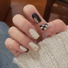 24Pcs Shiny Short Square False Nail With Sticker Black n White Lattice Artificial Fake Nails DIY Full Cover Tips Manicure Tool