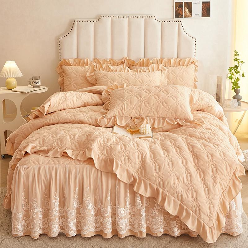 Yickyue 100%Cotton Solid Color Quilted Comforter Bedding Set Soft Breathable White Lace Ruffle edge Duvet Cover Bedskirt Pillowcase 4Pcs