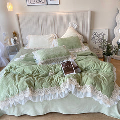 YICKYUE  -  4Pcs Vintage Carved Velvet Lace Ruffles Princess Wedding Bedding Set Queen King Duvet Cover Set Fitted/Flat Sheet Pillowcases