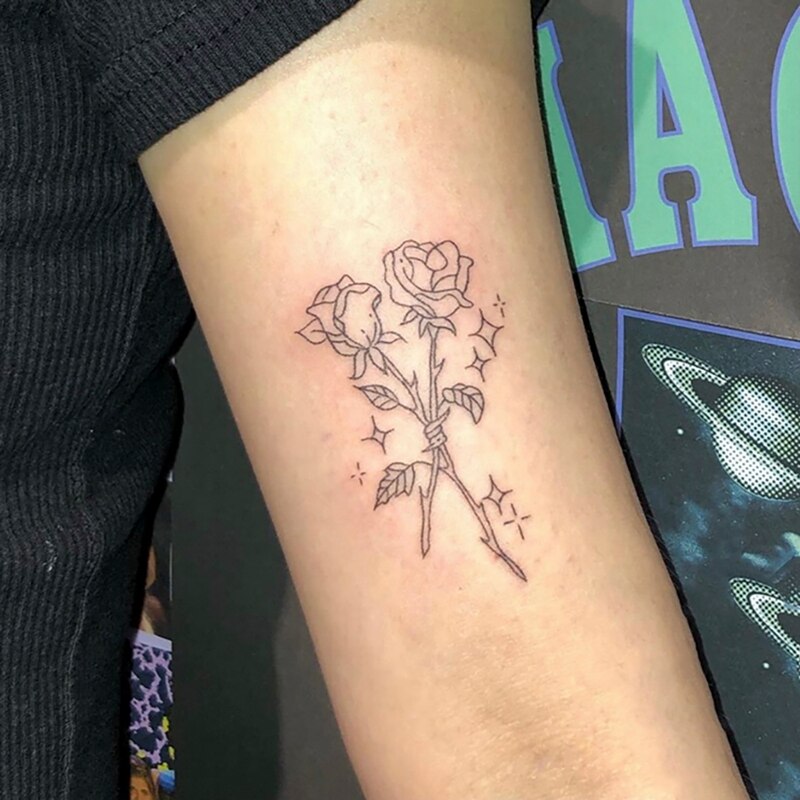 Waterproof Temporary Tattoo Sticker Black Line Rose Flower Star Design Body Art Fake Tattoo Flash Tattoo Arm Female Male