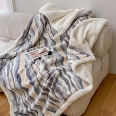 Yickyue Fluffy Blanket Plush Soft Air Conditioner Home Decor Bedspread Cute IG Colorful Stripe Winter Warm Travel Nap Throw Sofa Cover