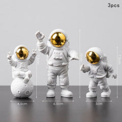 3Pc Astronaut Decor Action Figures and Moon Home Decoration Resin Astronaut Statue Room Office Desktop Decor Presents Boy Gift