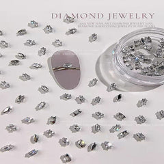 50Pcs/Bag Quality Gold /Silver Sparkle Mini Flatback Diamonds For Nails Decoration Horse Eyes Water Drop Shaped Deisgner Charms