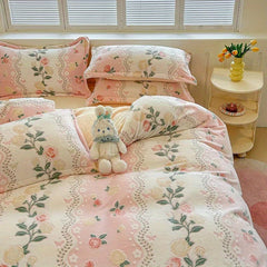 YICKYUE  -  Luxurious 4pcs Milk Fleece Bedding Set - Soft & Warm Floral Duvet Cover, Pillowcases, and Sheets for Cozy Autumn & Winter Comfort