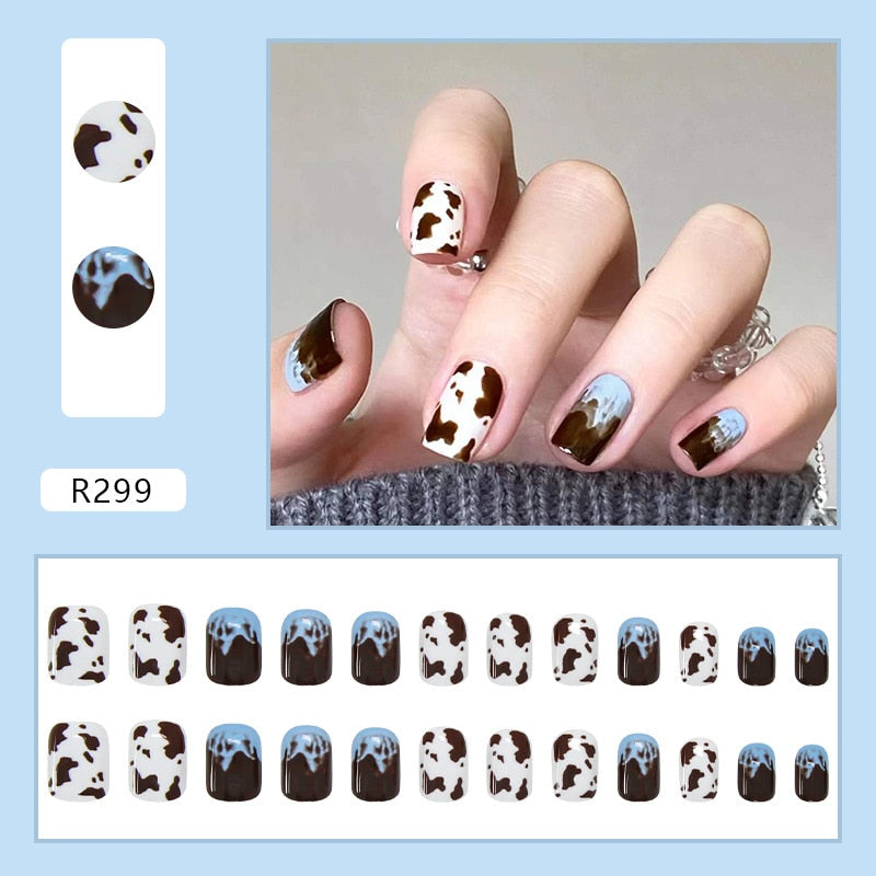 24Pcs Detachable Short Purple Gradient False Nails Artificial Lattice Glitter Round Fake Nails Full Cover Nail Tips Women Art