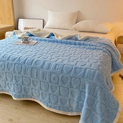 Yickyue Simple Heart Shaped Autumn Warm Blankets for Bed Cozy Flannel Fleece Sofa Blanket Soft Fluffy Warmth Blankets Plush Bed Sheet