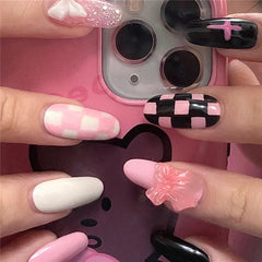 24pcs False Nails Cute Heart Shape Plaid Flame Design Fake Nails Wearable Detachable Long Manicure Art Tips Nail Art Y2K Style