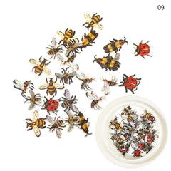 3D Emulational Butterfly Bee Cute Bear Fall Leaf Paillettes Loose Sequins Charm Flower Bow Glitter Confetti Nail Art Decorations