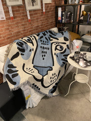 Yickyue European sofa blanket throw home decor tiger sofa towel Hotel Inn boho decorative leisure blanket for beds cover tapestry rug