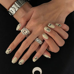 24pcs Short Moon False Nails with Glue Gold Leaf Wave Line Fake Nail Detachable 2022 New Press On Nail Tips Decoration