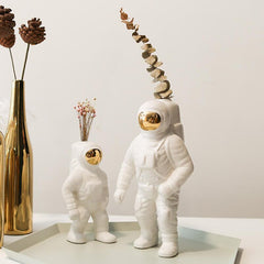 Home Decor Ceramics Vase Astronaut Statue Room Decor Sculpture Flower Pot Modern Art Desktop Ornaments European Style Gift